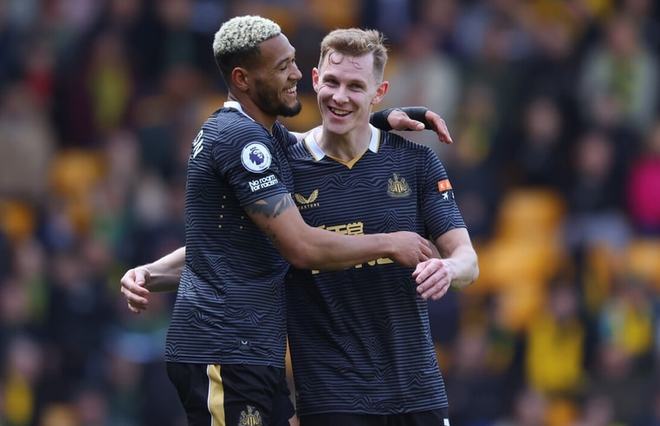 [中超]吴曦进球于汉超破门 上海申花客胜北京国安