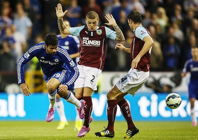 名记：索尔斯克亚和卡里克将和曼联高层面谈，也可能联手执教